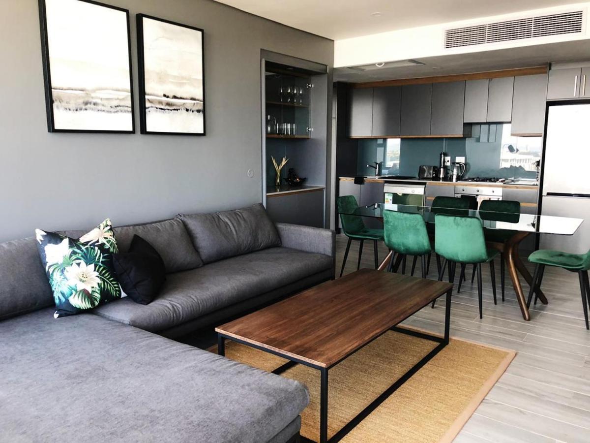 Umhlanga Arch 10Th Floor- Sea Views! Apartamento Durban Exterior foto