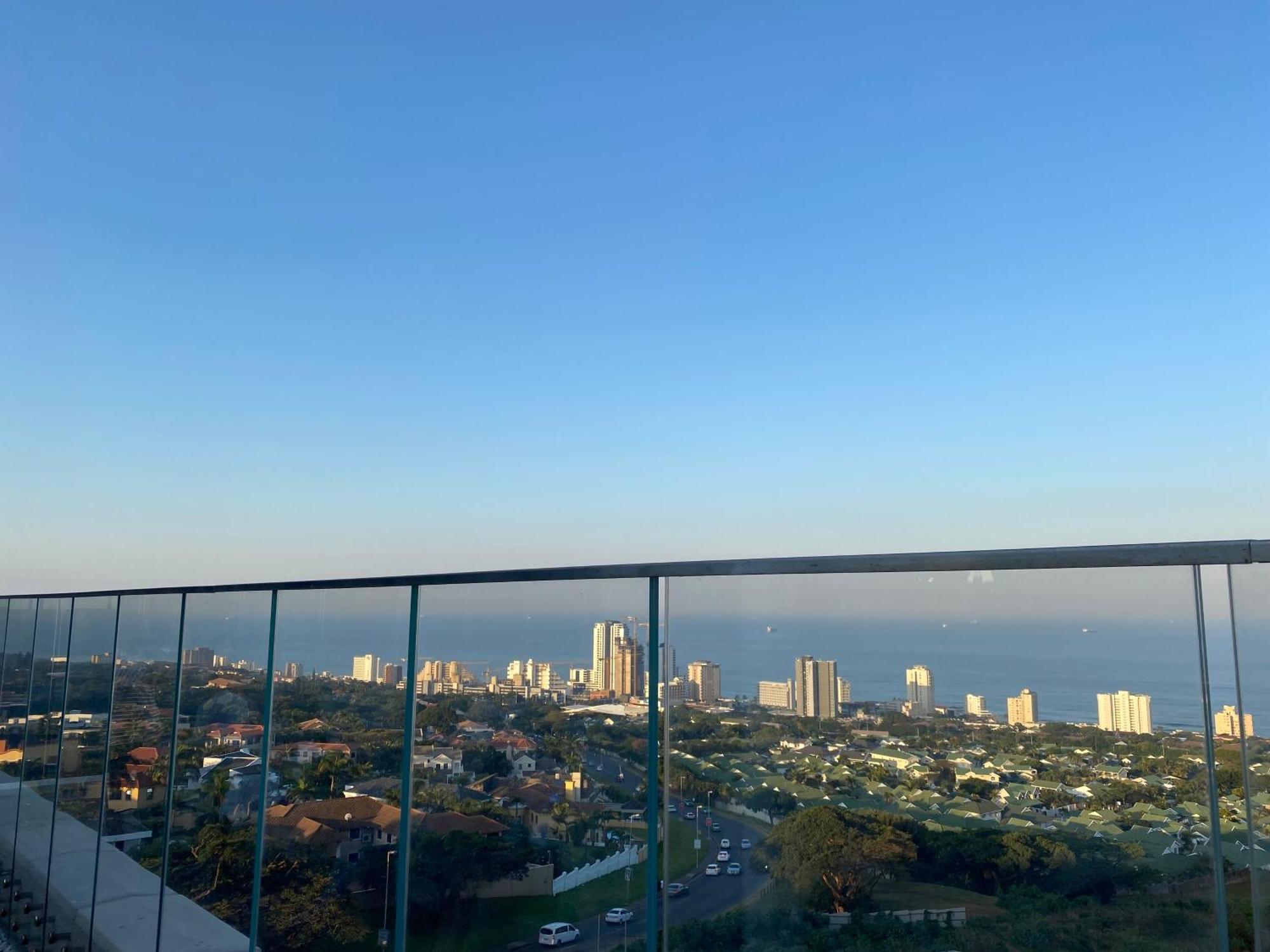 Umhlanga Arch 10Th Floor- Sea Views! Apartamento Durban Exterior foto